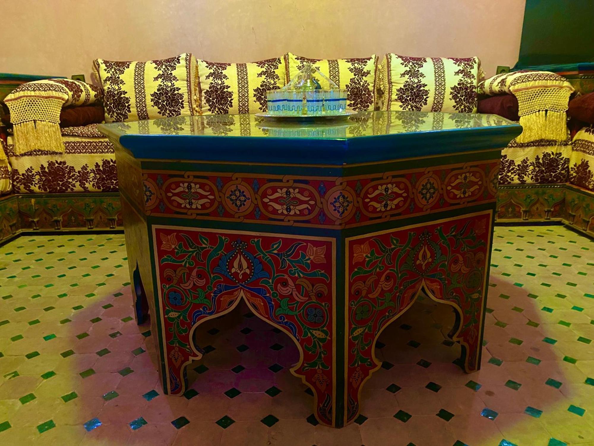 Riad Nezha Avec Jacuzzi Et 3 Piscines Au Coeur De Marrakesh Exterior foto